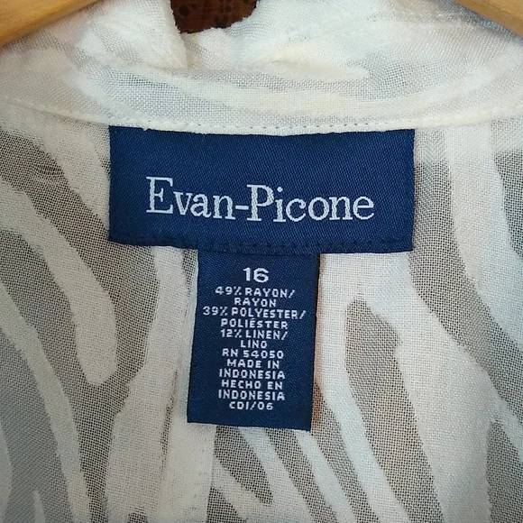 Evan Picone Sheer Top - Picture 4 of 8